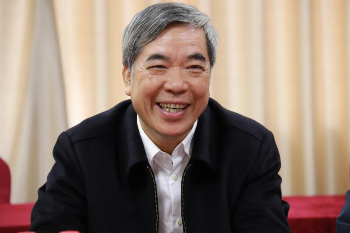 東莞市鎮(zhèn)兩級領(lǐng)導(dǎo) “暖企”行動走進國立
